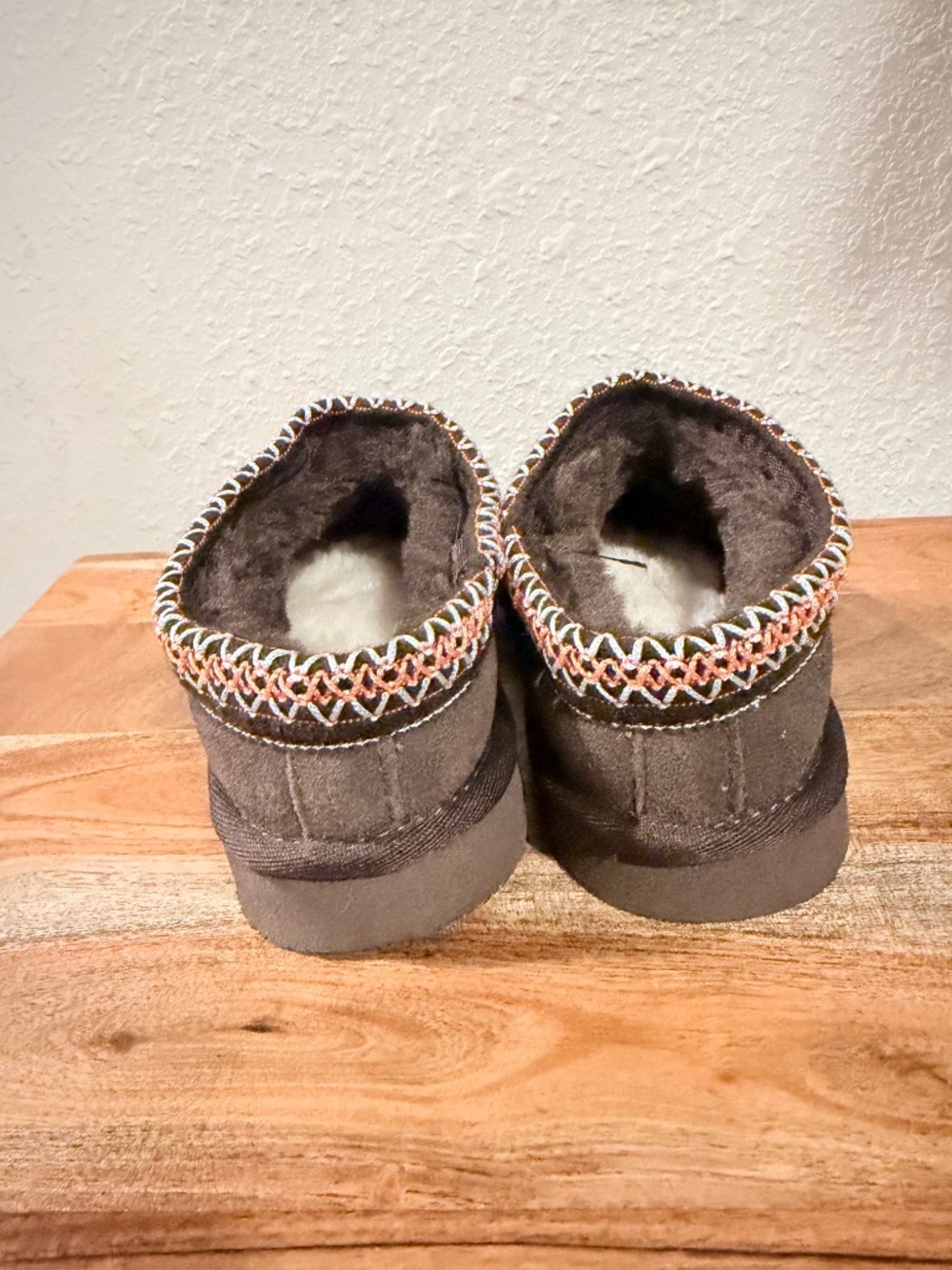 Toddler/Little Kid Brown "Slipper Boots" - Cozy & Warm! (Size 3, Runs Small) NEW - Picture 5 of 6